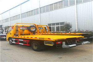 富阳附近拖车救援搭电